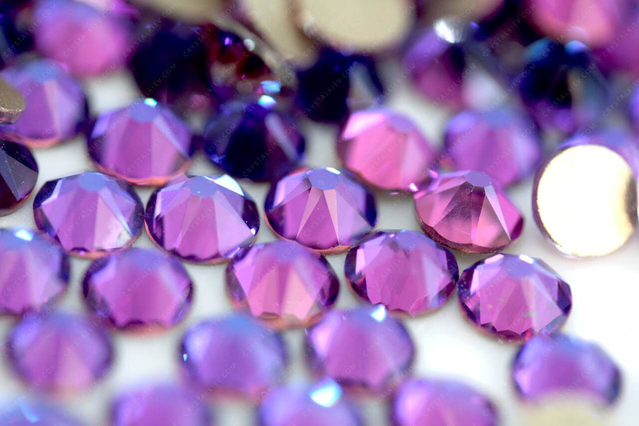 Crystalline Heliotrope Velvet* Xirius Rose 2088